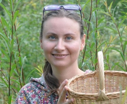 Катерина Бочкарёва из Твери мастер по плетениюиз натурального ивового прута Катерина Бочкарёва мастер лозоплетения